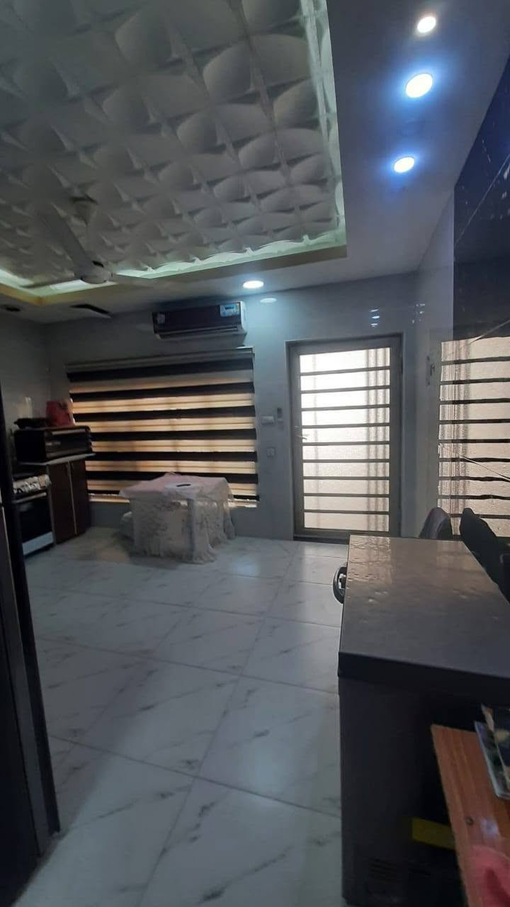 بيت ب 7 نيسان 200 متر طابو صرف
. مرمم كامل عوزة بس الواجهة 
. كلشي جديد صطح اشتايكر 
. السعر 85 مع المجال 
 للاستفسار واتساب او اتصال ***********
