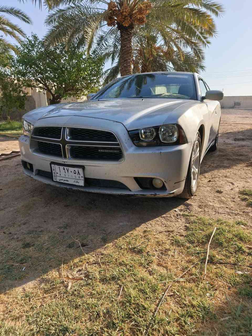 ترهم مراوس حسب القناعه 
ترهم تنطي مقدمه والباقي نتفق علي 

جارجر موديل 2012
رقم بغداد 
محرك 3.6 سته سلندر
گر ومحرك واكسل كفاله 
حداديه وتخم تاير 
تبريد ثلج 
منضومه زنون جديده 
زوج لايت جديد 
سياره جاهزه للاخير 
مكاني ناصرية قضاء الرفاعي 
***********
