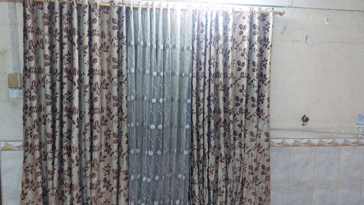 بردات نوعيه ثكيل وزينه ٤ قطع عرض القطعه ٣متر والارتفاع ٢.٥    *********** البصره
