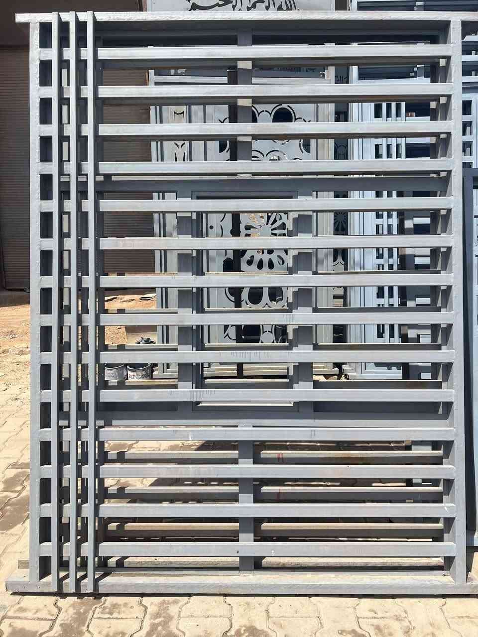 شباك • باب • نجف
