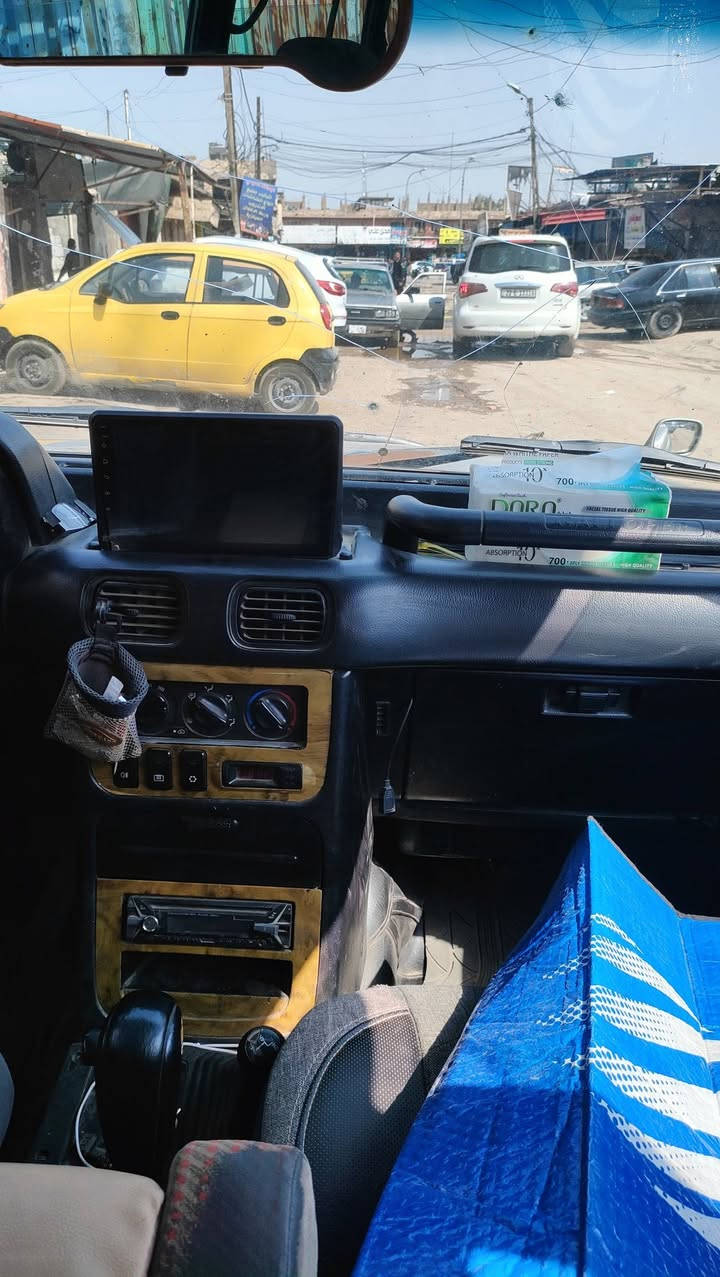 هونداي كالوبر للبيع موديل 2003 فول اتوماتيك دفع رباعي تبريد 3 قطع أوفر سيارة حلوه سعر 75ورقه ***********
