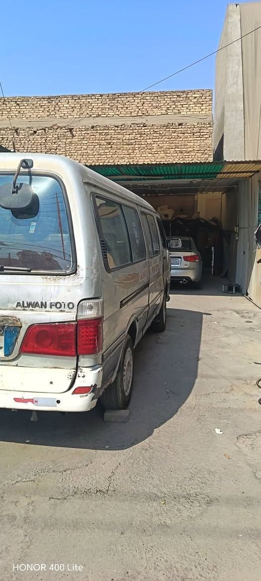 للبيع 
فتون الوان موديل 2012 
محرك كير اكسل صدر كله خير من الله كلشي مناقصها كبل للشارع 
رقم واسط شرط التحويل تاخذ صافي 
السعر 47 وبيها مجال بكاني بغداد رقم ***********
