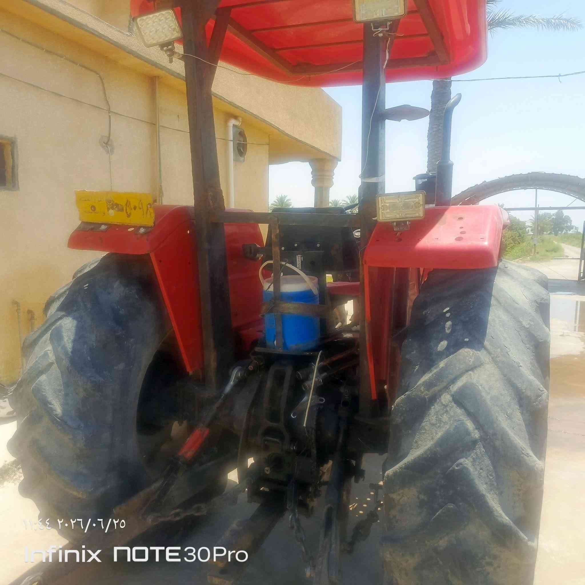 فوركسن للبيع موديل ٩٩ صدامي مكينه مكفوله كفاله عامه كله شغال أطراف الدجيل رقم وسنويه واسط الي يريده شراء ومراوس حسب الطلب ***********
