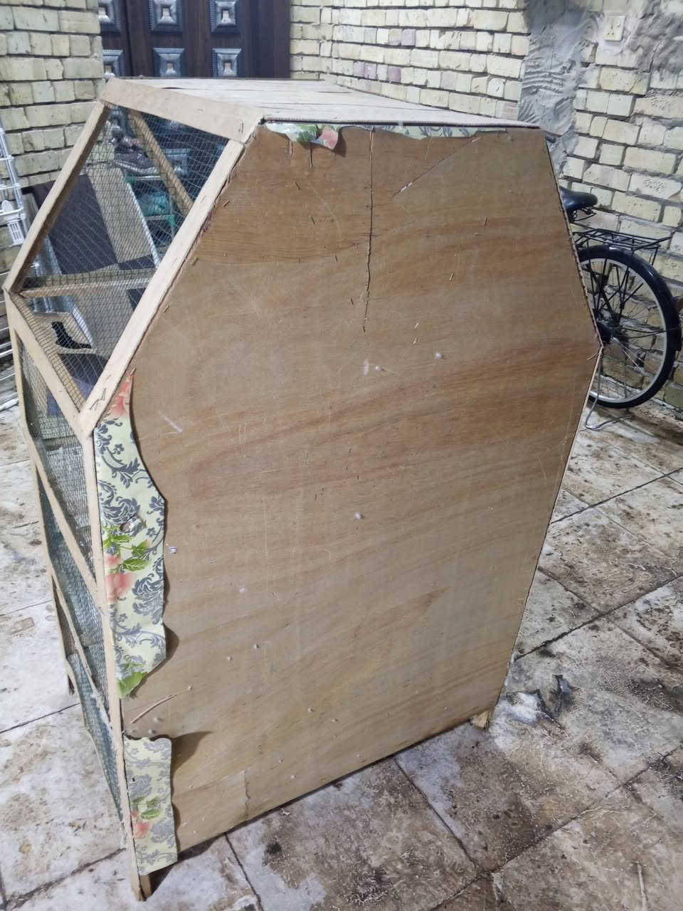 قفص مال كناري مع قاصات عدد 2  للبيع في الفلوجة السعر 30 الف وبي مجال 
***********
