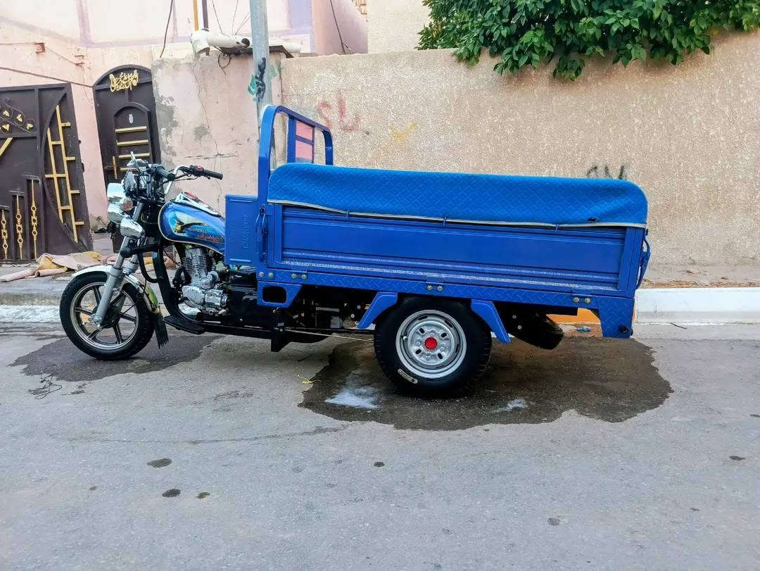 السلام عليكم ستوته للبيع موديل 23 ستوته بعدها زيرو زلق واحد ما بيها مقفوله من كل شيء ستوته معنى كلمه نظيفه احلى من الصور الوكيل نبيل جرد  العنوان ديوانيه دغاره
*********** ملاحضه الغراض مو وياها
