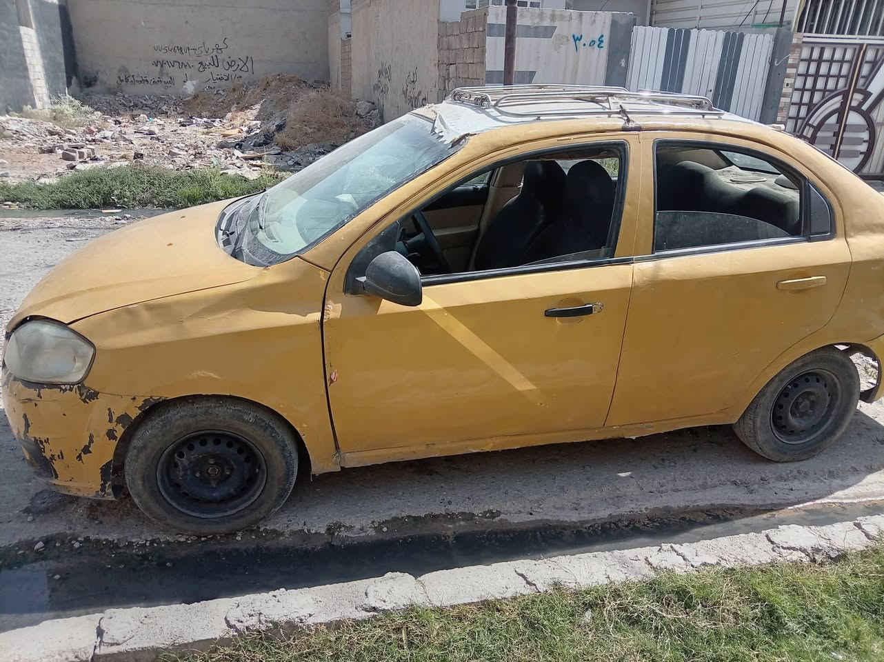 للبيع افيو ٢٠١٠ نينوى شرعي مخمور واكع السقف واكع علي ستاره ومبدك تكمه خلف السابق محرك معمر كير شرط هيئه ٦٠٠عليها ترهم مراوس فكتره مقدمه بشهر العنوان موصل الهرمات الثانيه **********************
