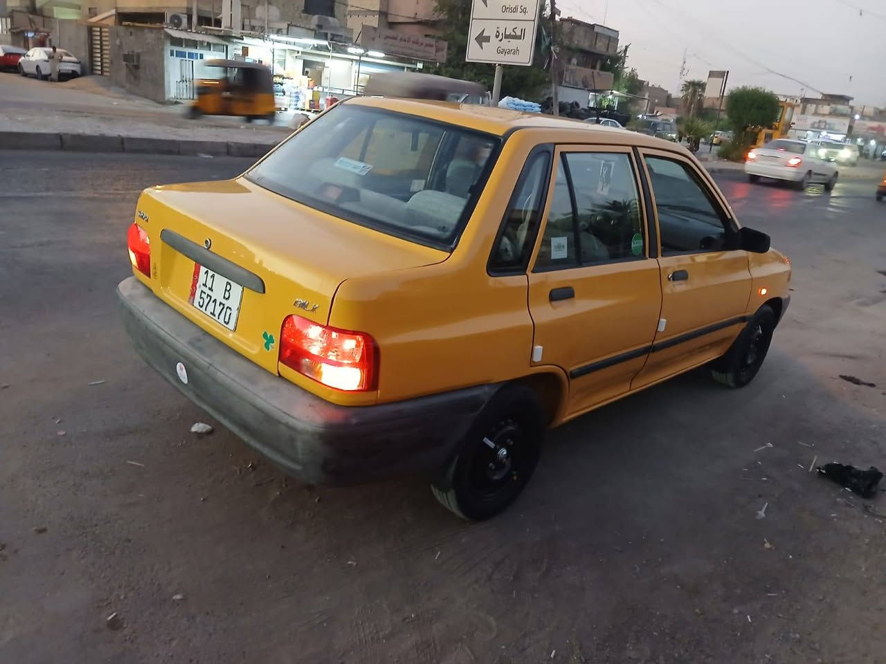 سلام عليكم سايبه موديل ٢٠١٢ رقم نكليزي بغداد بسمنه مصفره هيه و غرامه سنويه جديده تخم تاير جديد مكينه و كير جدد كهربايات كله شغاله برغي ما بيه نقص بطنه جديد كله بلادي بطنه مكاني بغداد مدينه الصدر شارع جوادر سعر ٢٩     رقم الهاتف ‏‪***********‬‏
