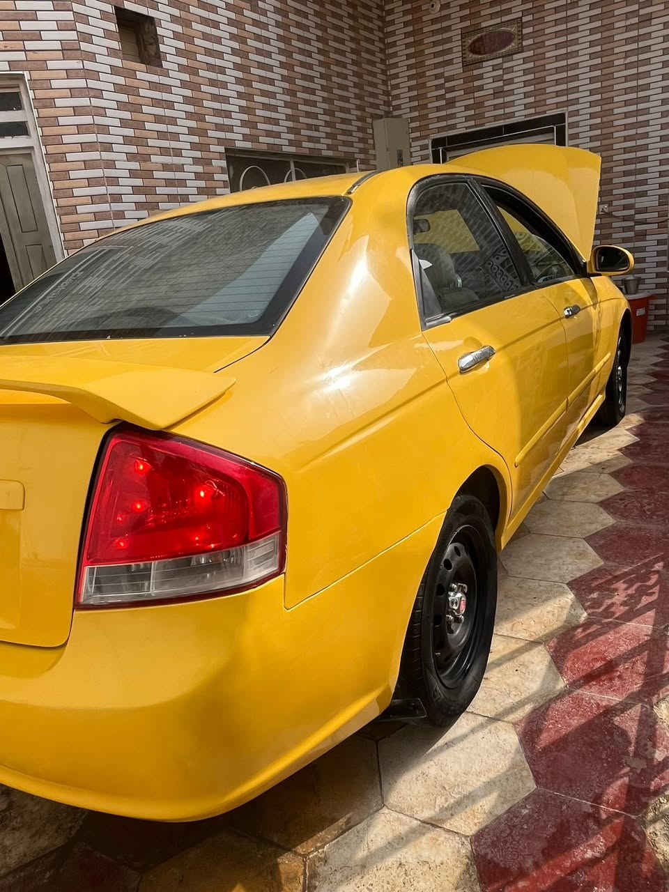 سلام عليكم سيراتو خليجي ١٦٠٠ مديل ٢٠٠٩

مكينة ستوني شادلهه قبل شهرين

كير مكفول 
تبريد شغال
رقم بابل مميز سنوية 
بعد سنة وتسقط 
فتحه سقف 
السعر ٧٥ وبية مجال 
مكان السياره الديوانيه
***********
