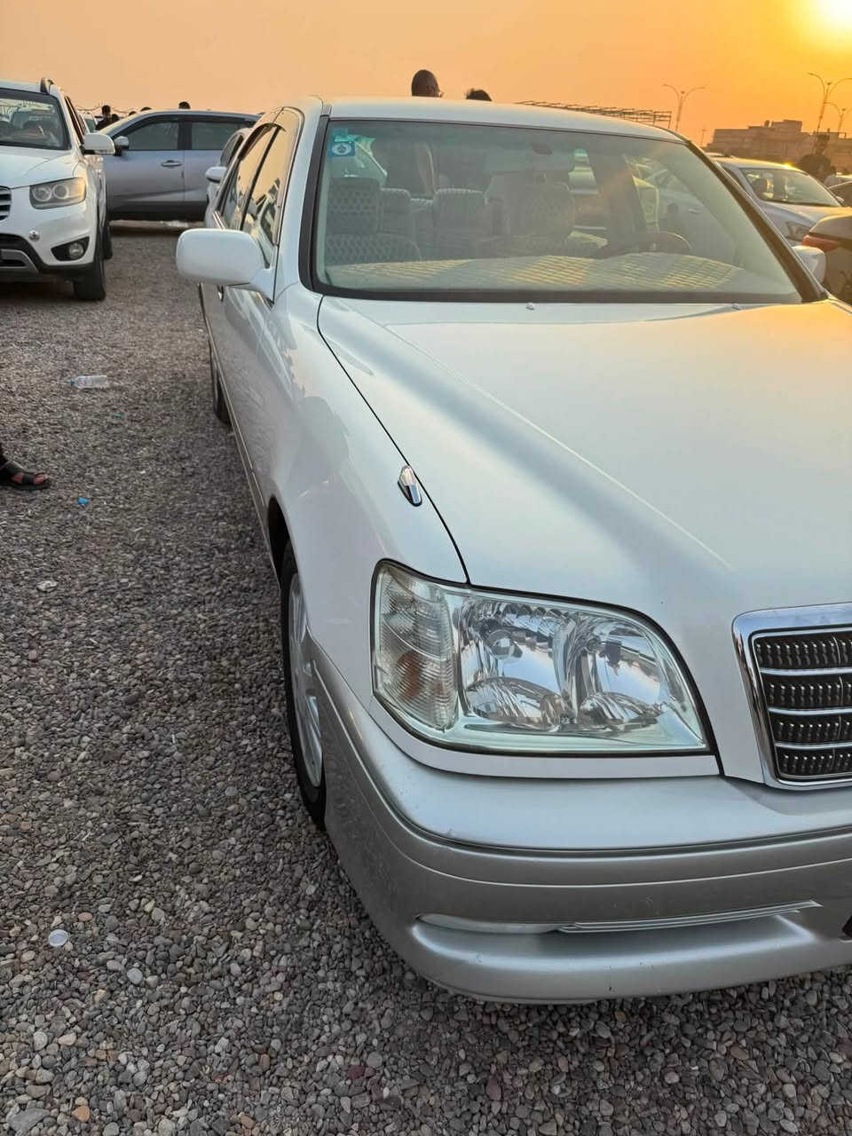 السلام عليكم 

للبيع جنون ملكه 

موديل 2001 

رقم بصره تسجيل جديد تحويل ثاني يوم

السعر 165 $ وبيه مجال  

3 دكم  كرستال اصل ماشيه 100 

ستيرن كهربائي 

كامره خلفيه 

شاصي 175 دي فور الجبير 

كشنات كهربائيه امامي 

شاشه 

جنجر + اواكس بلوتوث 

سياره كلش جديده وحلوه جاهزه من كلشي مابيه نقص

حداده جديده

تخم تاير 

مكفوله من الضربه والصبغ والتبديل والكص

مكان السياره البصره ابو صخير

السعر 165 $ وبيه مجال 

‏‭

***********

