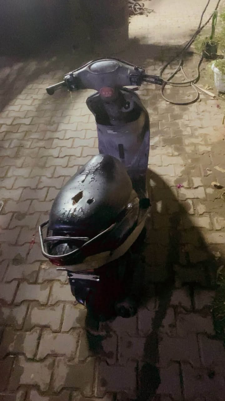 سلام عليكم للبيع دراجه كهربايات ومحرك دراجه حلوه مالفقره جماعت لابلادي لاتجون دورون كفاله دراجه نقصه تفيلس لو ولفات شغاله تجي وتفحص هاي نضافته كدامك 400وبيه مجال مكاني رميثه واتساب  ***********
