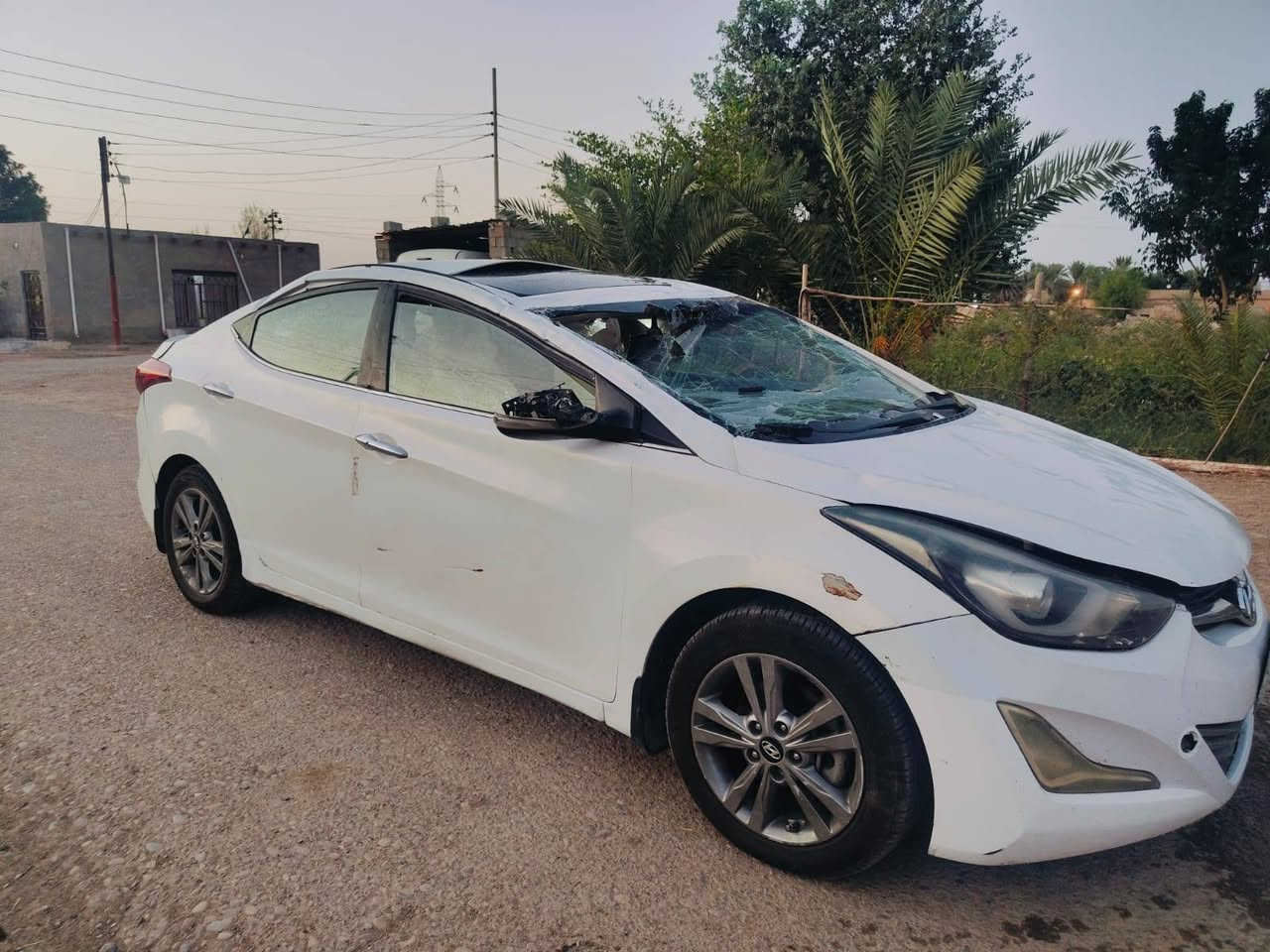 سلام عليكم النترا البيع 14 شكل 16 فول مواصفات محرك 200 شغاله وتمشي بصوره جبده تبريدشغال دواخل حلوه صاج مكلوبه كلبه واحد علا قماره  البيع السعر 70 وبيها مجال الطيبين عنوان ميسان علي الشرجي (***********)
