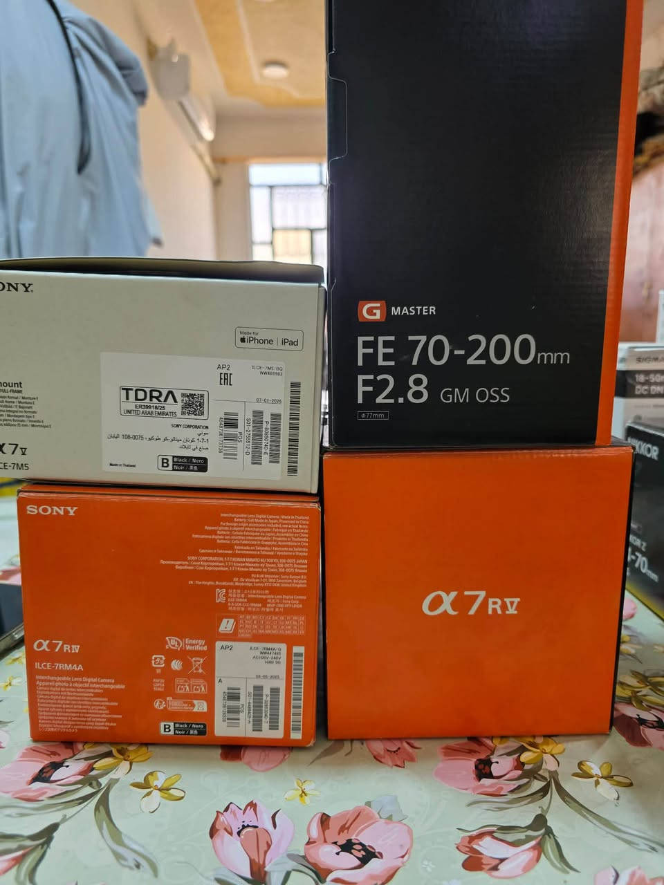 جديد ما مستخدم كبس شركة 🆕 سوني a7V
بدي سوني a75. عدسه 24-70 وعدسه 70-200 ال جي ماستر
بدي سوني a7V سعر 3،225،000 جديد 🆕 
عدسه 24-70 GMll 2 سعر 2،360،000 جديد 🆕 
عدسه 70-200 GM السعر 2،125،000
مكاني بابل \. بيع او مراوس. بيع او مرواس 

***********

