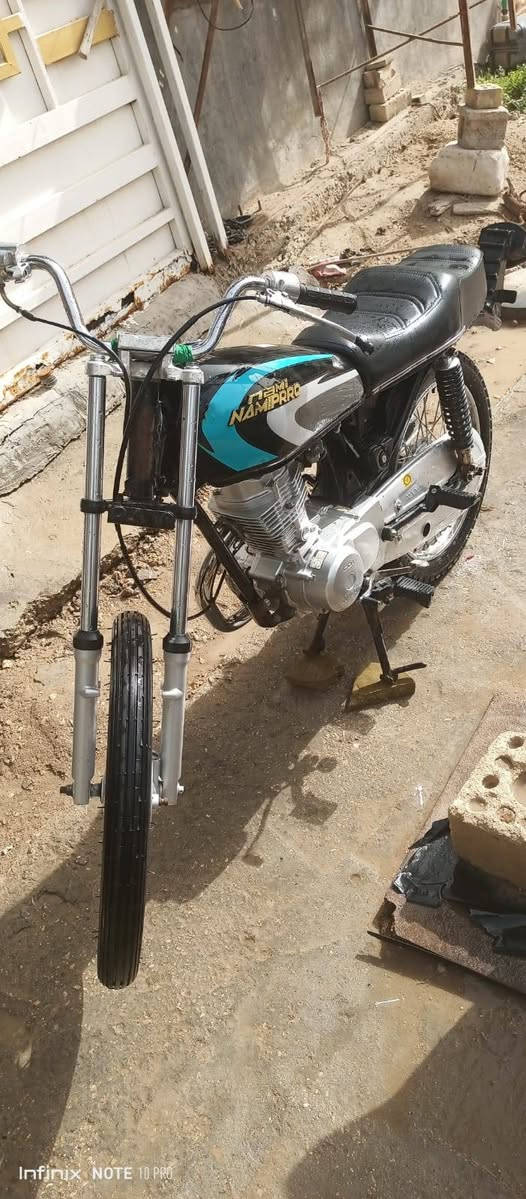 دراجه للبيع مكان كربلاء الحر السعر 550 وبيها مجال دراجه اوراق سكنر شاصيه 26 ماكينتها ناعمه الشراخ يتصل على الرقم.      ***********

