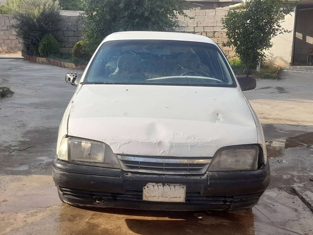 السلام عليكم اوبل اوميكا للبيع او مراوس 
كير محرك. شرط صدر طبة كهربائيات شغالة 
نوزلات نشاط. فول مراوس شعندك نزل 
تواصل ***********
متواجد خاص
