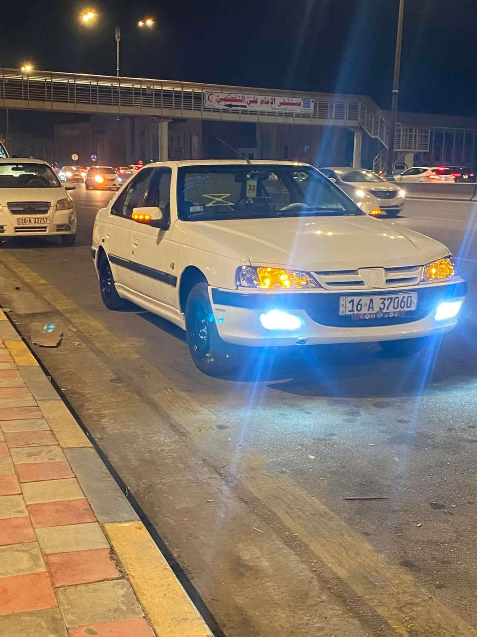 سلام عليكم بيجو بارص ٢٠١٥ جاهزه للخير مكينه لا تنقيص ولا بخار كير جديد حداديه جديده تخم تاير جديد تبريد ثلج سياره ما عايزه برغي كهربائيات كله شغال سنويه لل٢٩  مشروع وطني  مكفوله من ضربه ولخياس  بيه صبغ بس قبق جنطه  لباقي مكفول  مكان سياره نجف سعر ٤٣وبيه مجال بسيط جوه ال ٤٠ مترهم لا تخابرني وتعب روحك استفسار ***********
