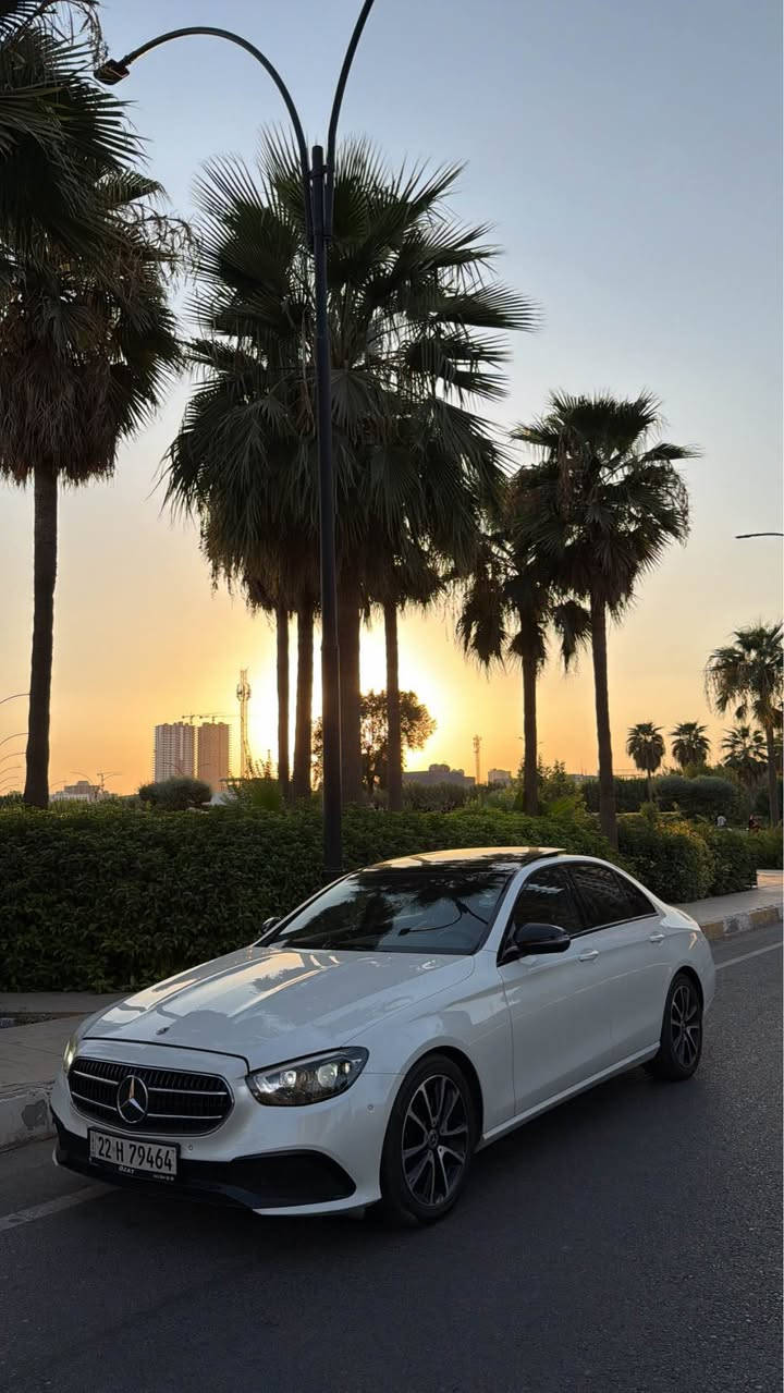 Mercedes E200 
2021 
Panorama 
Sanduq shaft 
Ward almani  Zaman 
Be boyax 
120 hazar km royya 
Masafat full 
S3r 310
*********** أربيل, العراق
