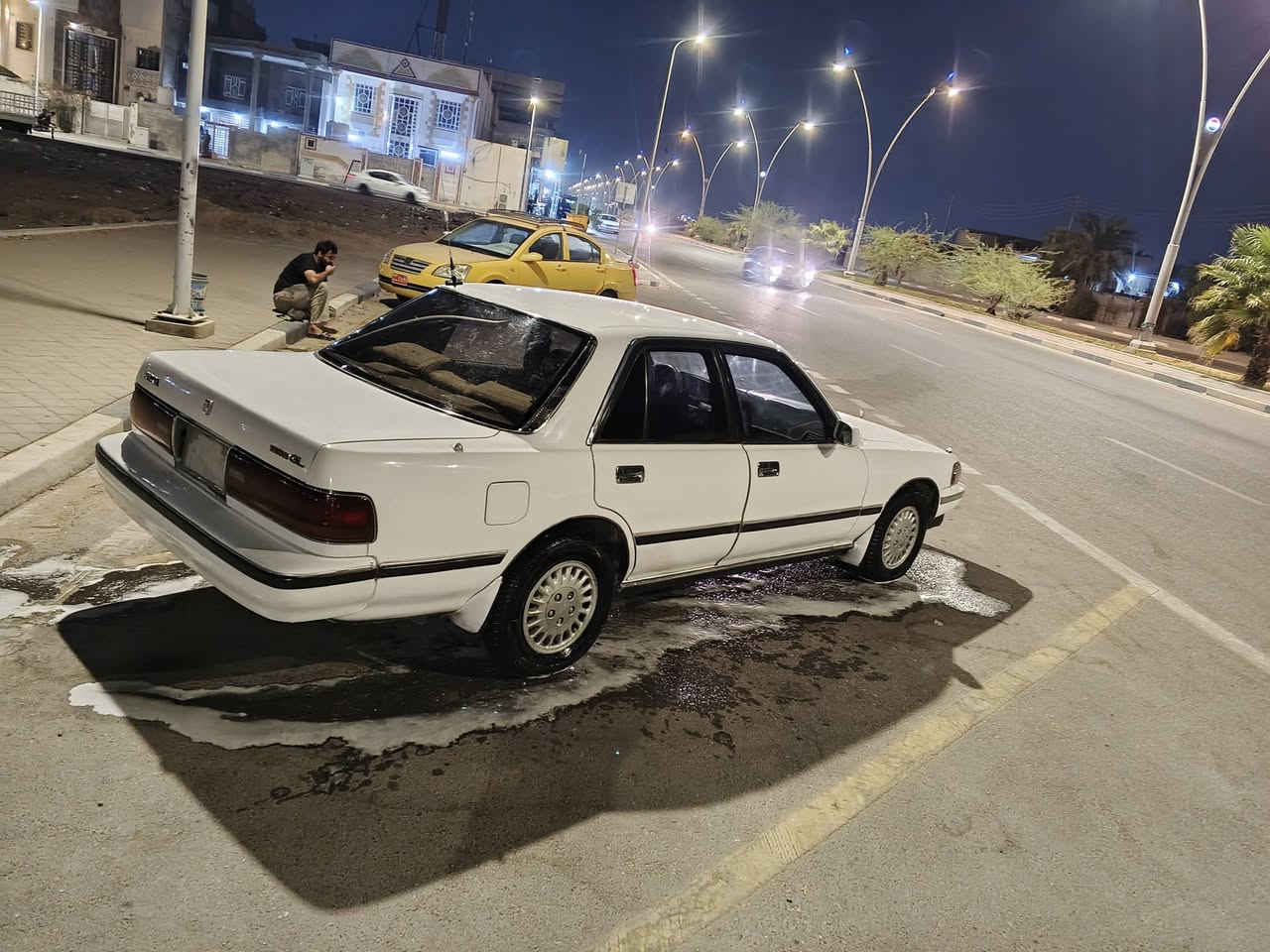 سلام عليكم 
كروسيدأ
موديل: 91 يسرا بلاد
محرك وكير ونجي كفالة
رقم بصره تحويل مباشر سنويه 2027.
كهربائيات شغاله من طول لطول .
تبريد ثلج.🥶
حداد 100/100. سياره كفاله كص ونقل جثه ))!
مصبوغه جماليا فقط بدون ضربة..
السعر 58وبيها مجال 
العنوان البصرة 📍
خوان مكلف ب النشر رجاء لأحد يراسلني خاص اتصال ع رقم الهاتف *********** هذا رقم راعيها مكلف ب النشر ....
