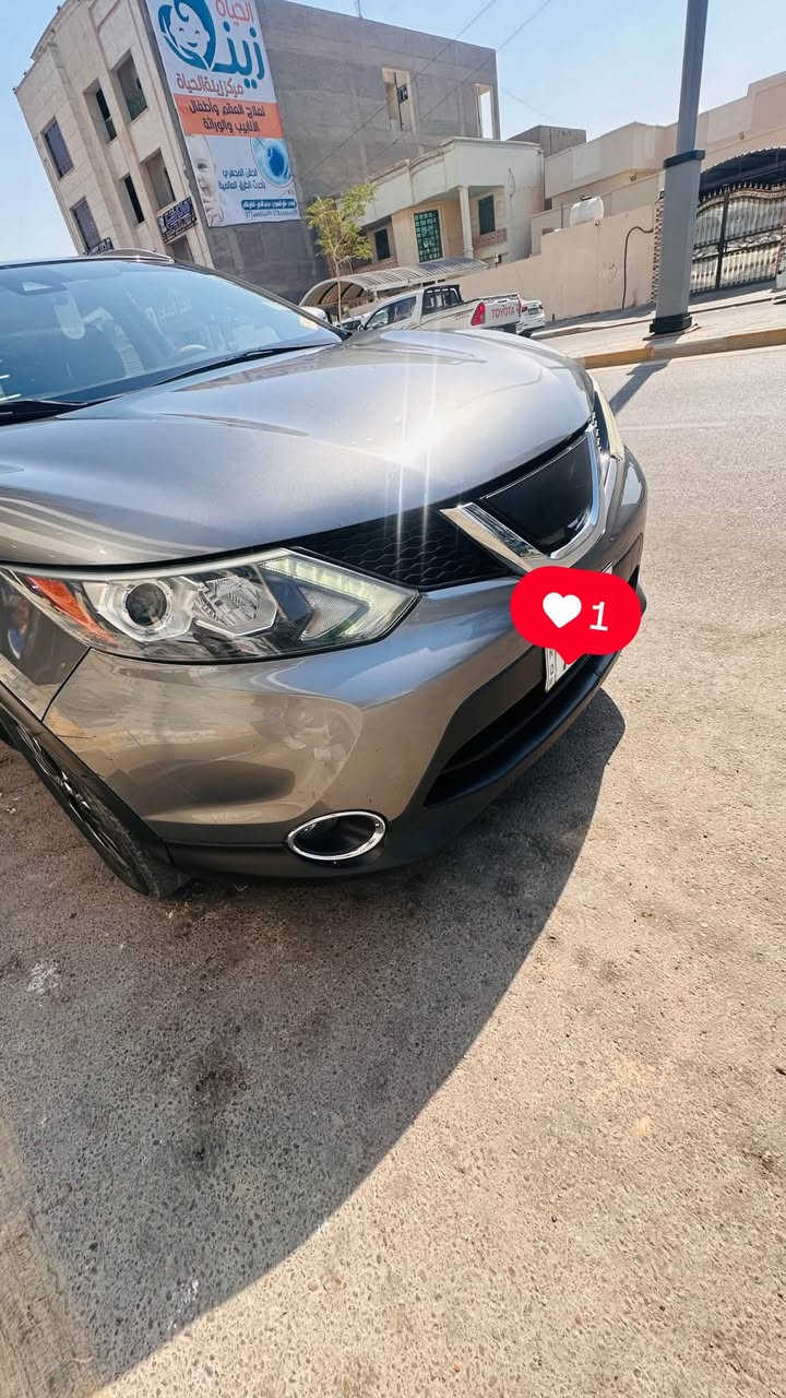 للبيع او مرواس باقل بسعر اقل
نيسان روج سبورت 2017 امريكي  سياره كفاله عدا طخه بسيطه موضحه بالصوره فول مواصفات 1/1
تحكم كامل ستيرن 
كامرات 360 درجه 
رادات توقف ذاتي 
فتحه 
كشنات تحكم 
كير محرك شواصي بشرط 
شاشه ايباد
فورويل 
انظمه قياده 
لدات بلادي 
تدفئه كشنات وستيرن 
 والمواصفات البقيه المعروفه 
السونار موجود بالمنشور 

للبيع بسعر 133 وبيها مجال او مراوس بسياره اقل محتاج الفرق 
مكانها الرمادي 
*********** 
واتساب +اتصال
