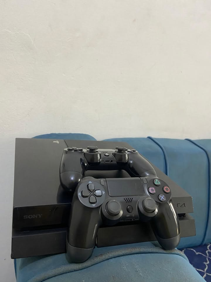 بلي4
نص تيرا
جهاز نضيف مفتوح للتنضيف فقط 
ويا قرص gta 5
للبيع مكاني ديالى بعقوبه 
السعر ٢٢٥ وبي مجال حك الجيه
***********
غير متوفر توصيل
