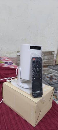 داتا شوب • عارض سينمائي • توصيل