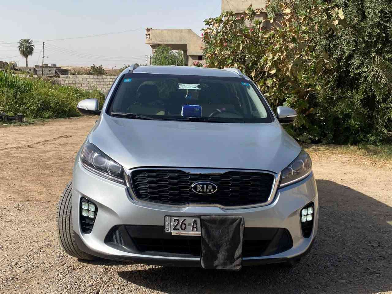 السلام عليكم
للبيع او مراوس حسب القناعة سورنتو موديل 19 لون سلفر بيها بارد قليل وباقي مكفول كفالة عامة محرك سته سلندر سبعه راكب قطعتين تبريد كشن كهرباء سيارة فول عده البصمة والفتحة رقم صلاح الدين مشروع وطني وين متريد احولك رجاءاََ المو شراي لا يخابرني للإستفسار و لمعرفة السعر اتصل ***********
