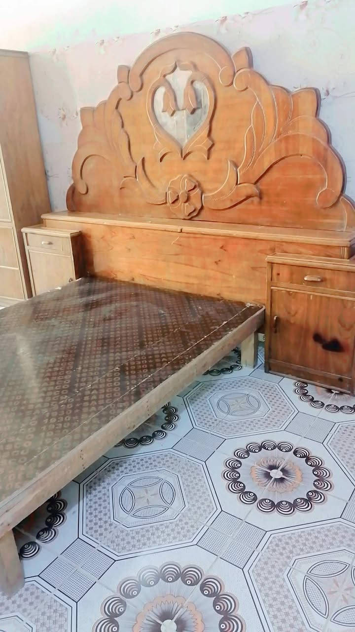 غرفه ست بيبان للبيع سعر ٥٠٠بيه مجال مكان القاسم الجربوعيه ***********بي واتساب
