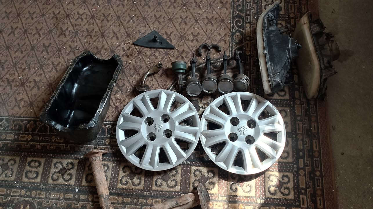 اغراض سايبه • قطع غيار سيارات