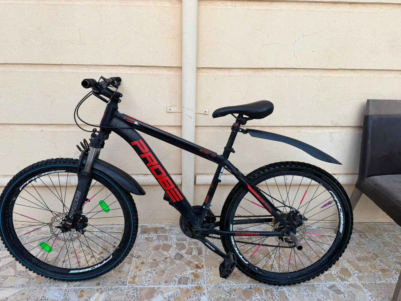 سلام عليكم بايسكل للبيع جبلي دبل امامي 7 قير مستخدم نظيف.                     سعره 100و بي مجال مكاني الرمادي السوره قرب فلكه العلم                 التواصل:***********
