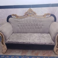 تخم 5 مقاعد للبيع السعر 65 وبي مجال العنوان الحريه دولعي ‏‪0772 407 26...