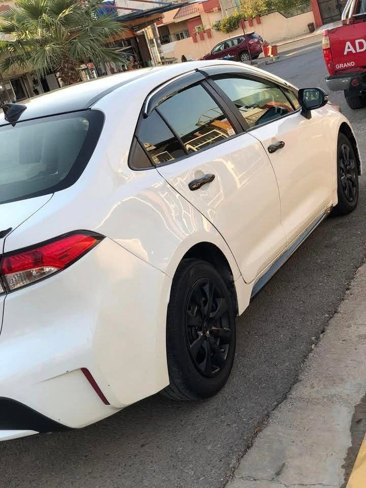 Toyota Corolla 2020 LE
تويوتا كورولا 2020 LE
لون أبيض ثلجي 
وارد امريكي ضررها فقط بونيد
  السيارة مصبوغه عام (مكلوبه) هنا بل العراق 🇮🇶 بدون دواخل وبدون كص ولا تبديل بشرط 
مكان السيارة: اربيل
السعر:120$ ورقه وبيها مجال بسيط 
للاستفسار الاتصال ***********
