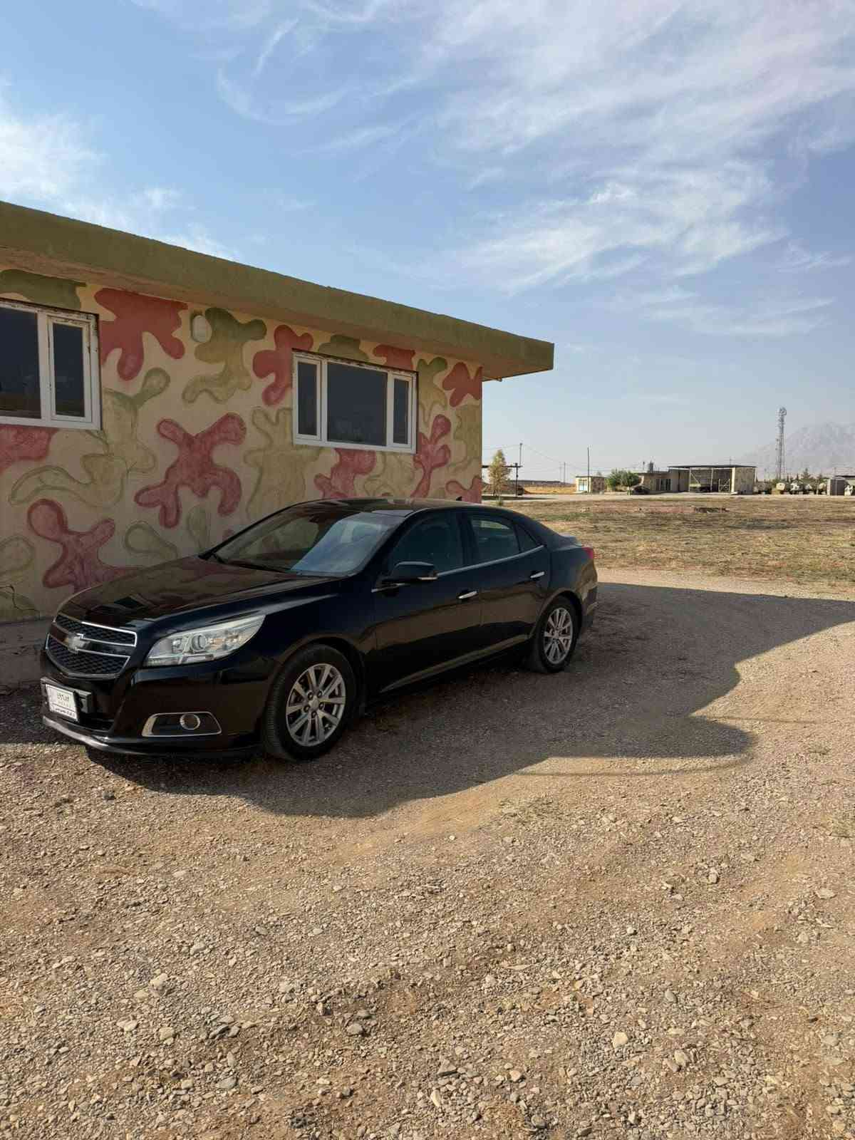 مالی بوو ۲۰۱۳ 
فوله تةنها سلیت نیه
گیر و مةكينةي بة شةرت 
براوةية و كودي بو نةكراوة 
ناوي لوكة 
بوياغ و ليدراوي نيية السليمانية, العراق
