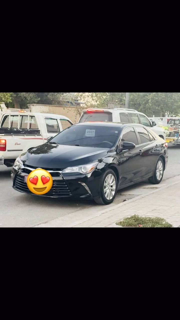 TOYOTA CAMRY 2017 XLE
کامرى مۆدێل2017 XLE
ڕەنگى ڕەشی قەتران
گێڕ و مه كينه ى به شه رت
سه وت و سه رف و خه له لى نييه به شه رت
(( بوياخى نيه. )) 
تەنها دوو بەلە pdr هەیە
بطاقه ى بنزين هه يه 
مواسەفات
( - شاشه - كامێرا - كوشن كاره باى - ويل كه پ - ناو ڕەش  - ڤۆليۆم - تحديد سورعه  -ناو زەرد- حاسە )
چوارتايه و ويلى لۆكى له ژێرداييه
سه نه وى و ڕه قه مى تازه يه 
گێڕ و مه كينه و كاره باى  و هه موو گيانى به شه رت
‎سعر:148$
***********
