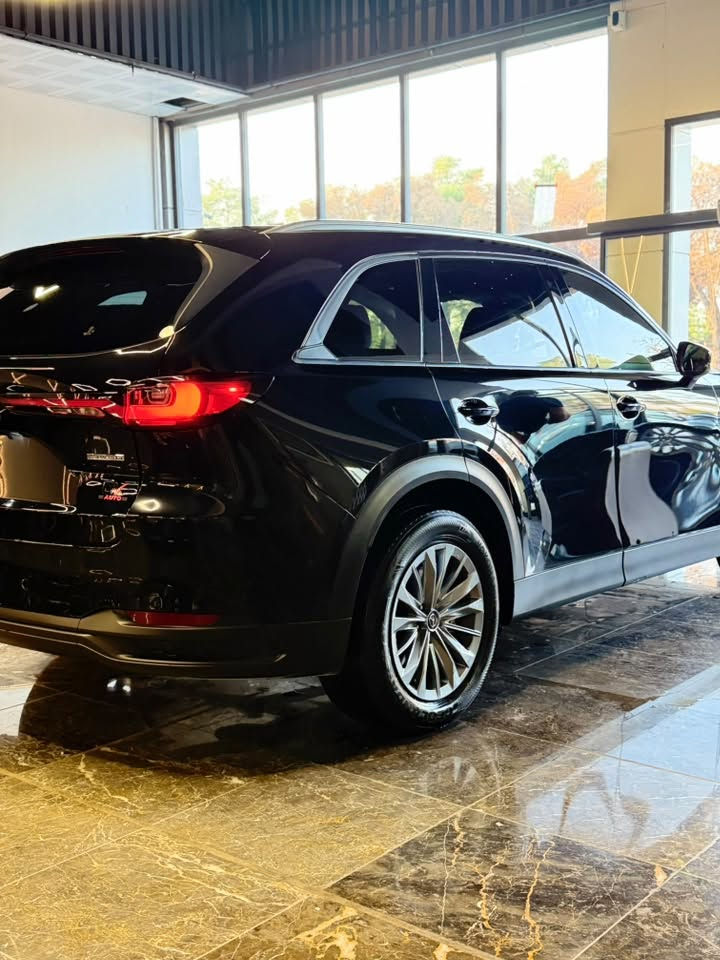 MAZDA - CX90

2024

37.000MIL

بۆیاخ نییە ( بدون صبوخ )

‎کۆمپانيای هەرێم عثمان سعيد بوبازرگانی ئۆتۆمبێل لە کوردستان و عێراق و دەرەوەی وڵات 
‎📍ترمينالی نوێی سلێمانی بەرامبەر هێزەکانی ( ٧٠ )

‎شركة هەریم عثمان سعید للتجارة کافة انواع السيارات في خارج و کردستان و العراق 
‎📍ترمینال جدیدة السلیمانیة مقابل قوات مسلحة ( ٧٠ )

*********** - ***********📱
