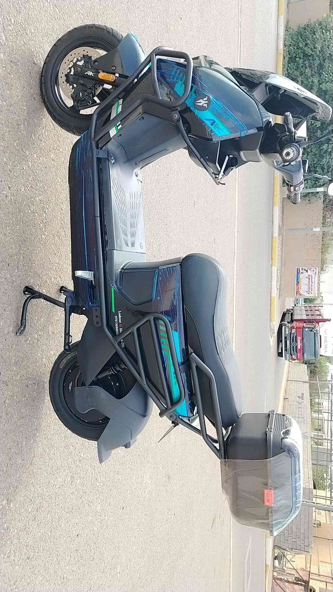 شحن • ٦بطاريات • ٣٠٠٠وات