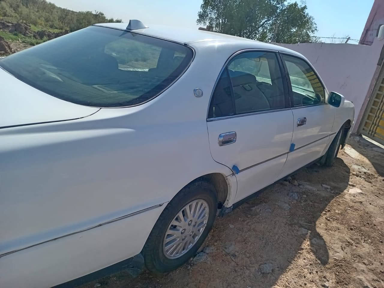 سياره للبيع تيوته مديل الفين 5 صل ضباره مكينه وكير وحداديه كفاله تخم تاير جديت مكفوله من كصه مكان دوانيه شراي يتصل ***********
