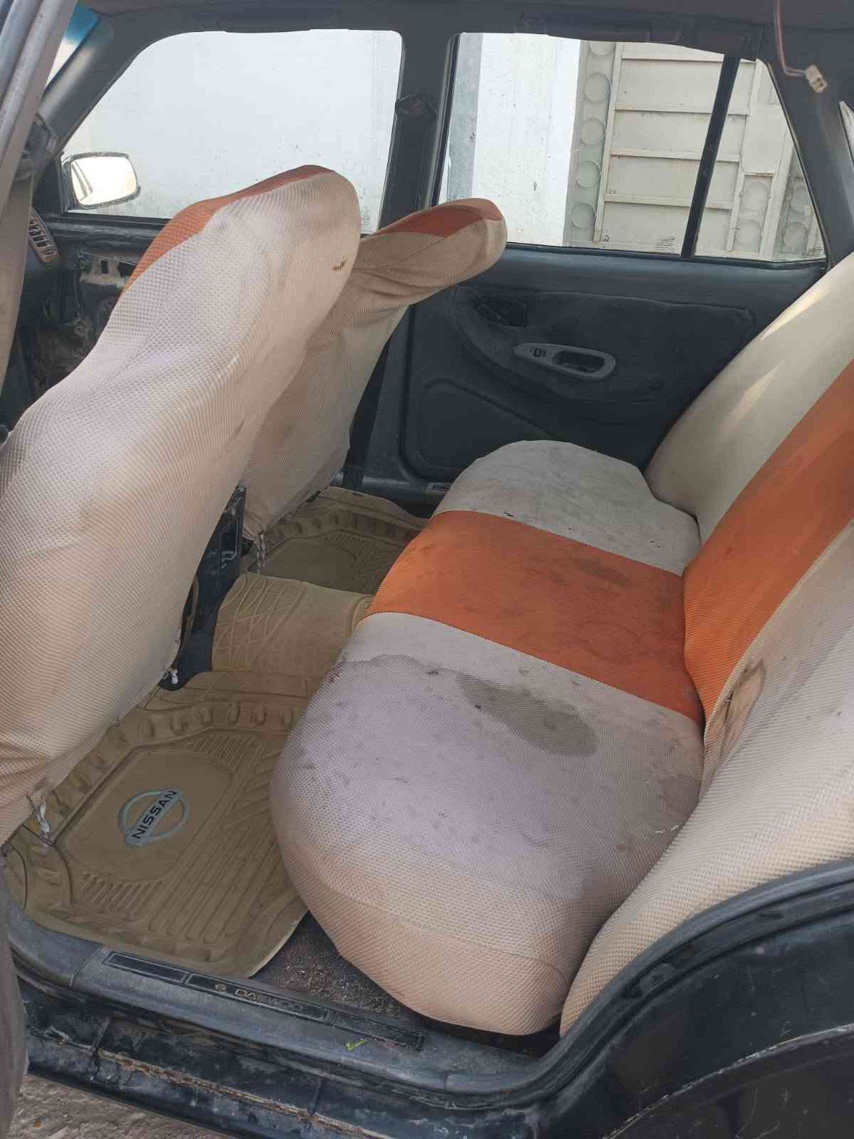 دايو برنس موديل ٩٦ فراشه بلاديه السياره محرك مسكر بي بخار تبريد شغال فقط نقصه غاز حداده حلوه سنويه ٢٧ مكانها بصره سعرها ٢٧ وبيها مجال ***********

نص مكتوب في الصور:
- HONOR X9d
