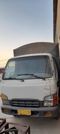 هونداي كنتر • ٢٠٠٠ • نضيف