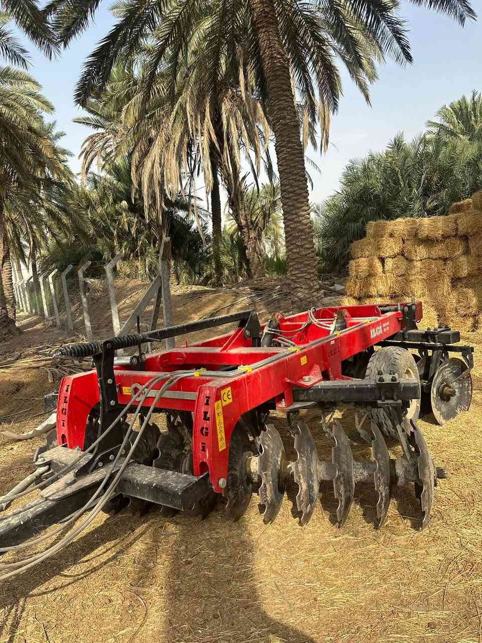 دسك ال جي صفر مشتغل بس ٣٠٠ دونم موديل ٢٥ مكفول من كلشي للاستفسار ***********
