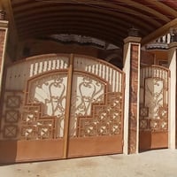ابواب حديد • نظافة ٩٥٪ • سايدين ٩٥