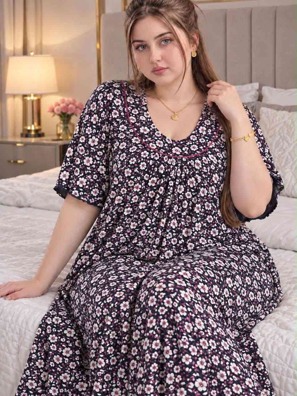 فانيله زبده خامه درجه اولى
▪️الدرزن ب 120 الف 
▪️قياساته 3XL  4XL  5XL  6XL
▪️نظام سيريات ممكن تنويع 3 موديلات بالدرزن 

للحجز والاستفسار  👈🏻***********
