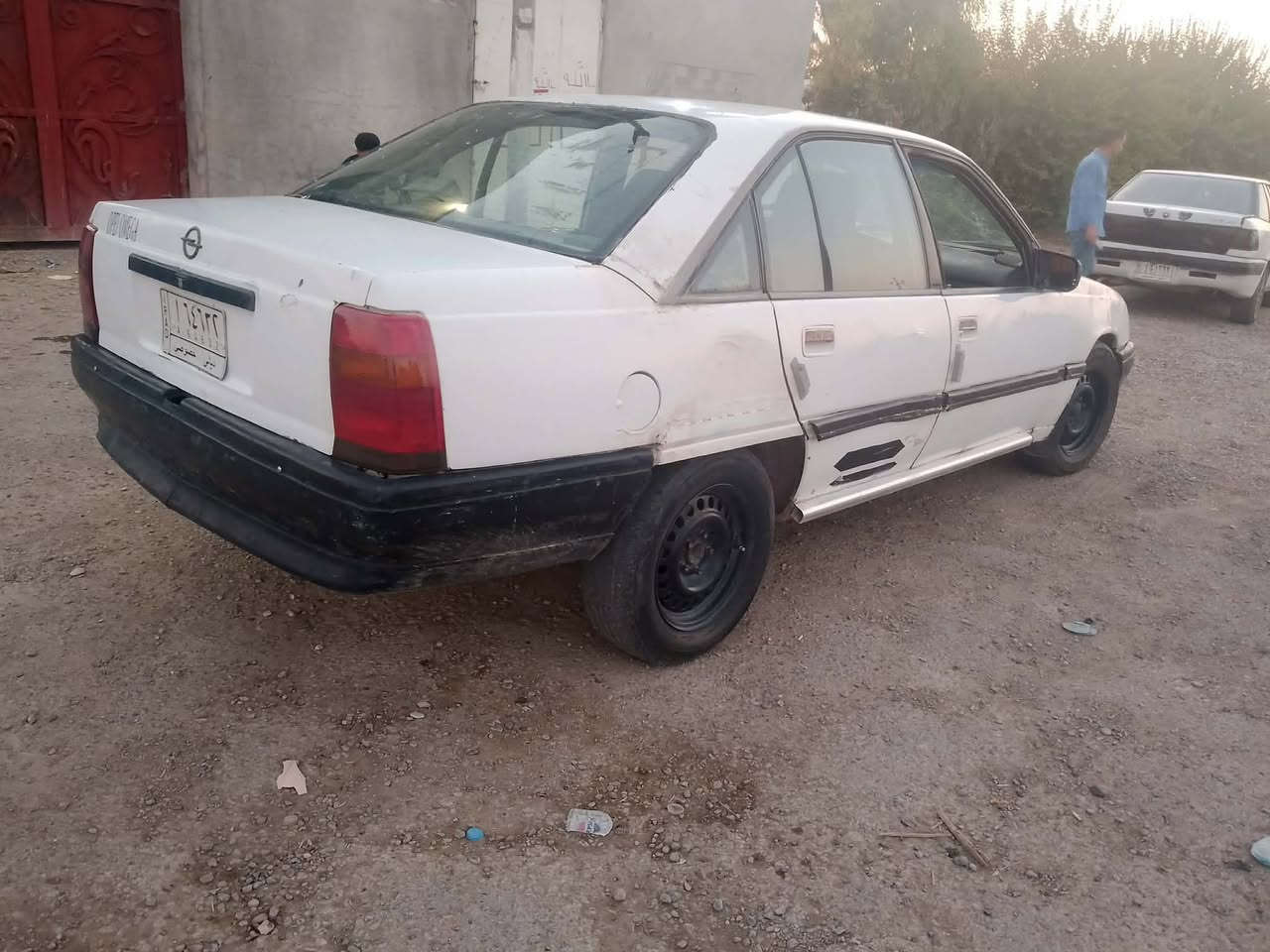 سلام عليكم  اوبل اوميكا موديل 90 سنويته لحد2028 بشرط تحويل ابشرط محركه وگير شلعته فول فول  بشرط كهربايات شغال  گيجات شغال كيلو متر رون حماوه كله بشرط شغال جوا بدون خياس  تايرات جديد صدر جديد بشرط كلشي يعني تجي تفحصه دواخله نضيف محركه لوك فول نشط سعره 20 بي مجال للطيبين شراي يتصل  مكاني خانقين ميخاس***********
