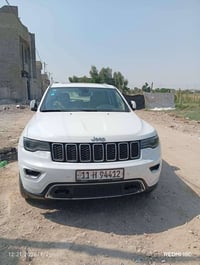 جيب ١٩ خليجي لمتد فول مواصفات مابيها نقص فقط كشن السائق تعبان ماشيه ١٣...