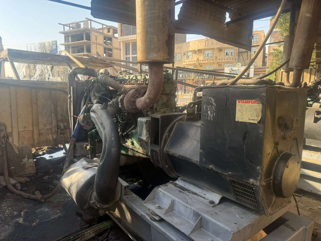 السلام عليكم فالفو g10 العدد ثنين 250kvr متاح اي استفسار اتصل على الرقم ***********
