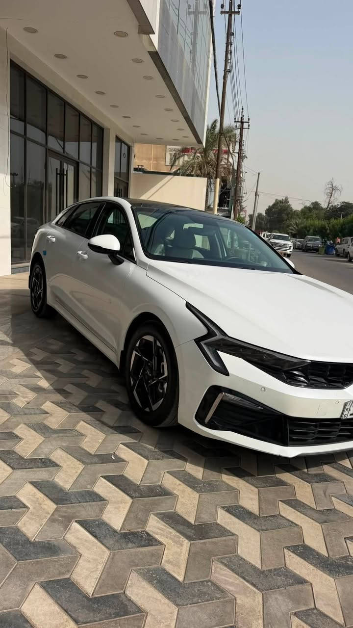 كيا K5 • ٢٠٢٤ • رقم بغداد
