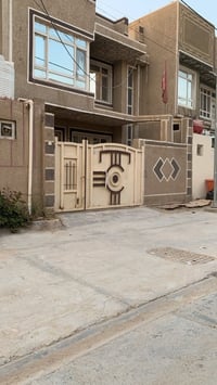 كربلاء حي الزهور • ١٠٠م • ٣ غرف