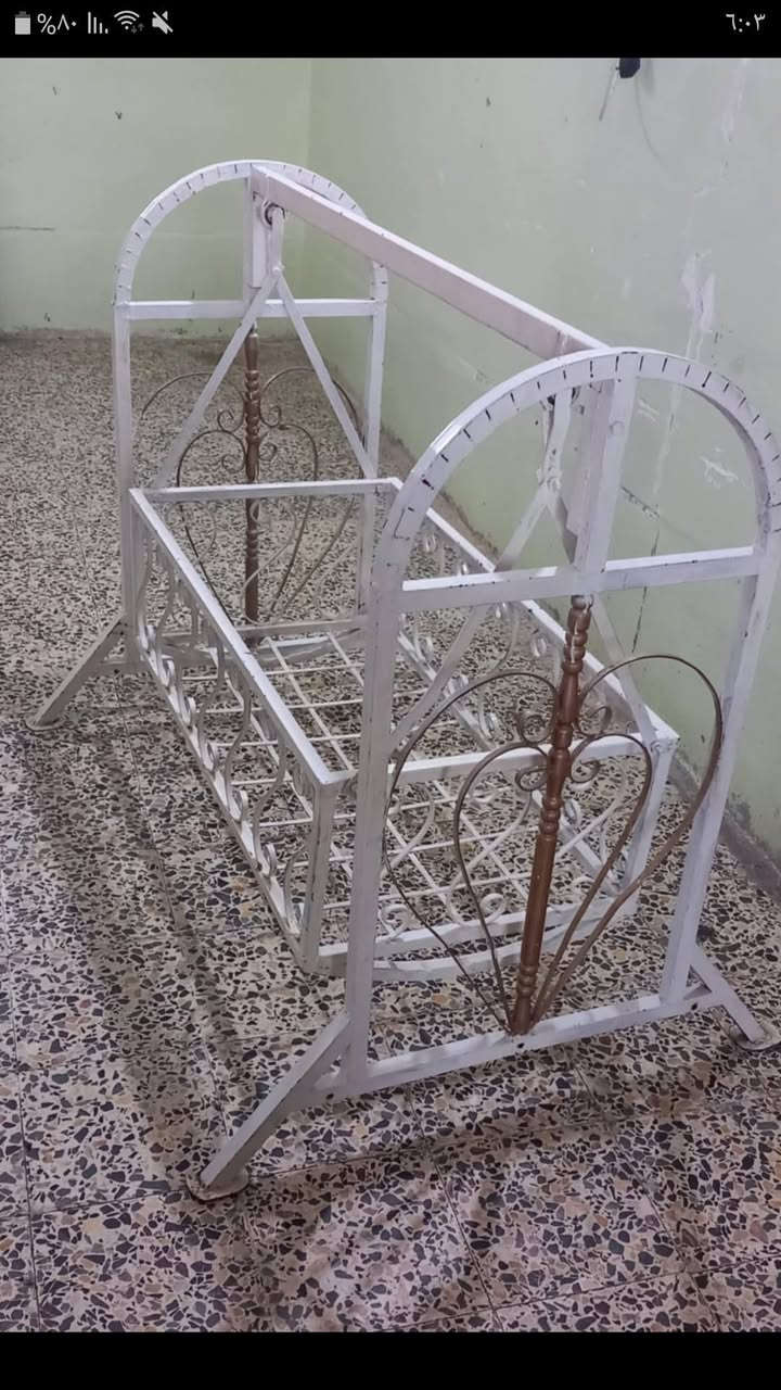للبيع
***********
