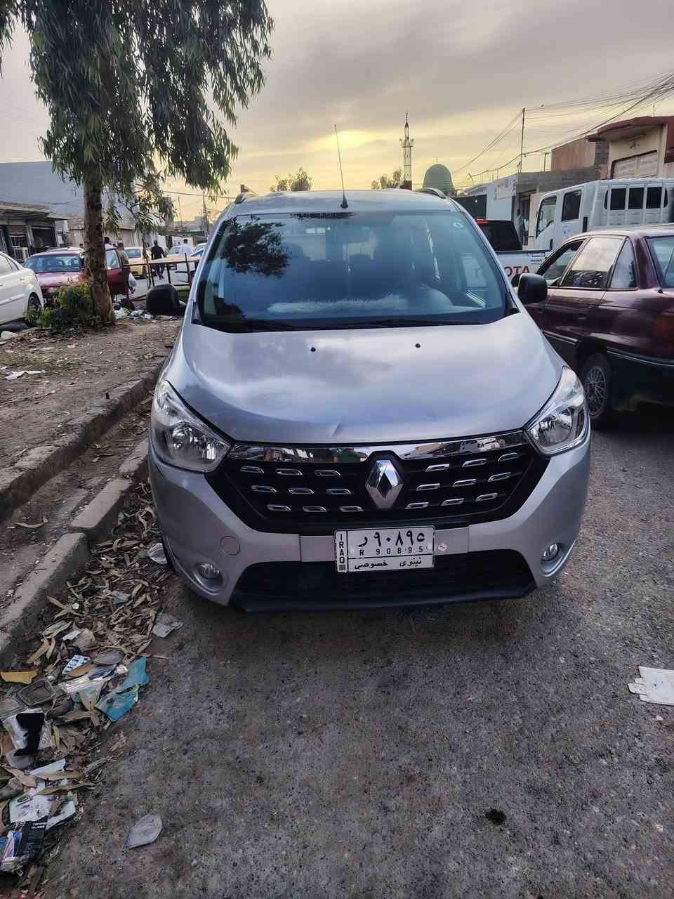 رينو ٢٠١٩٠
سيار جديد ٧ راكب
***********
