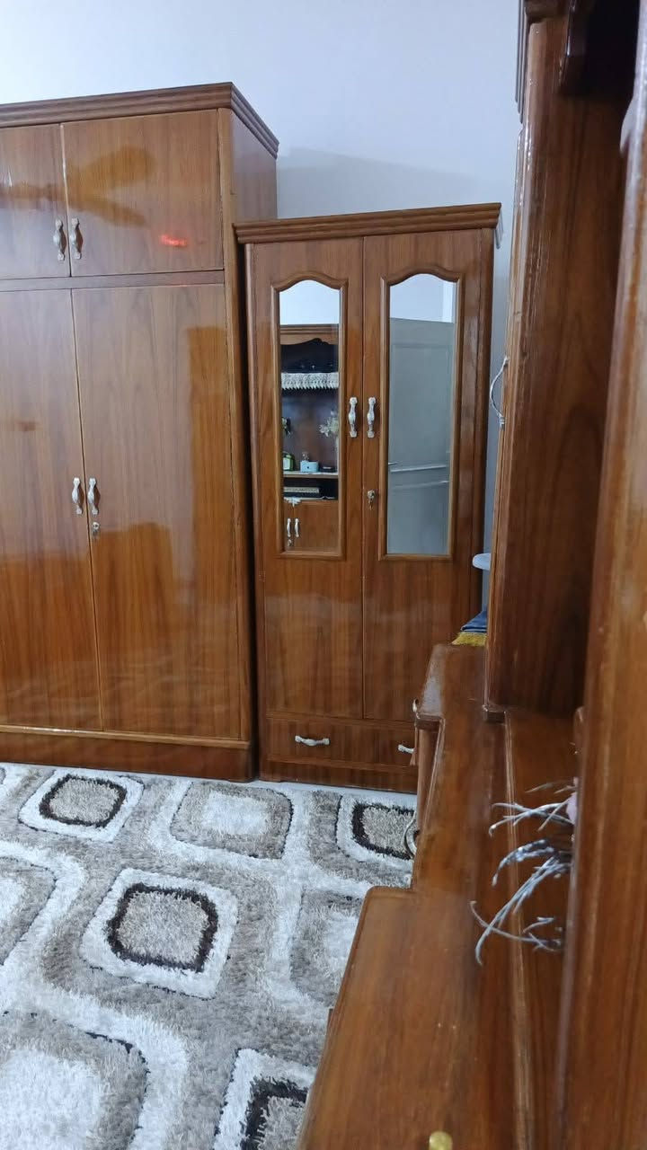غرفه حطاطه للبيع السعر مليون وربع   المكان هيت المشتل ***********
