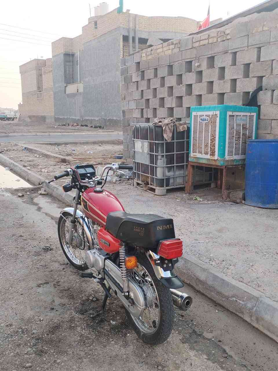 السلام عليكم دراجه البيع يراني نامه دراجه ما عوزه ايي شي سبب البيع محتاج سعر خاص رجان مو شراي لا تعبني 
***********
