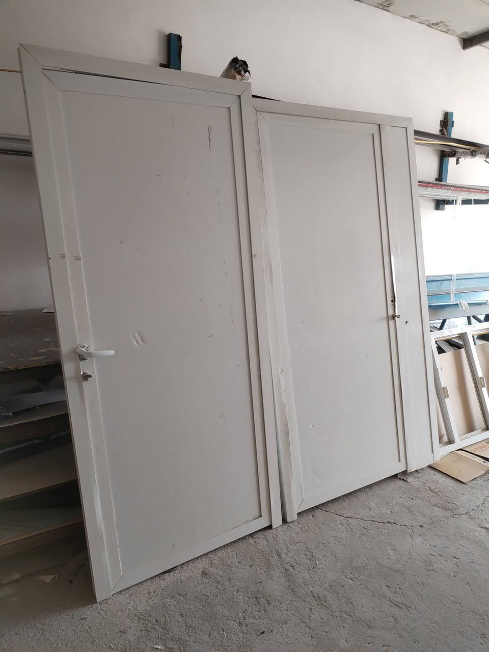 أبواب ألمنيوم • حسب المقاس • سماوه